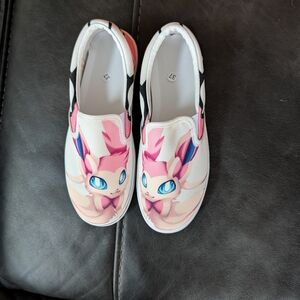 Women's Slip-On Canvas Sneakers in Pink and White